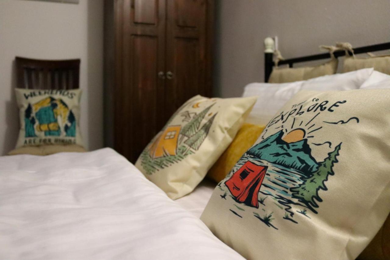 Galeria Turismului Montan Guest House Cartisoara Luaran gambar